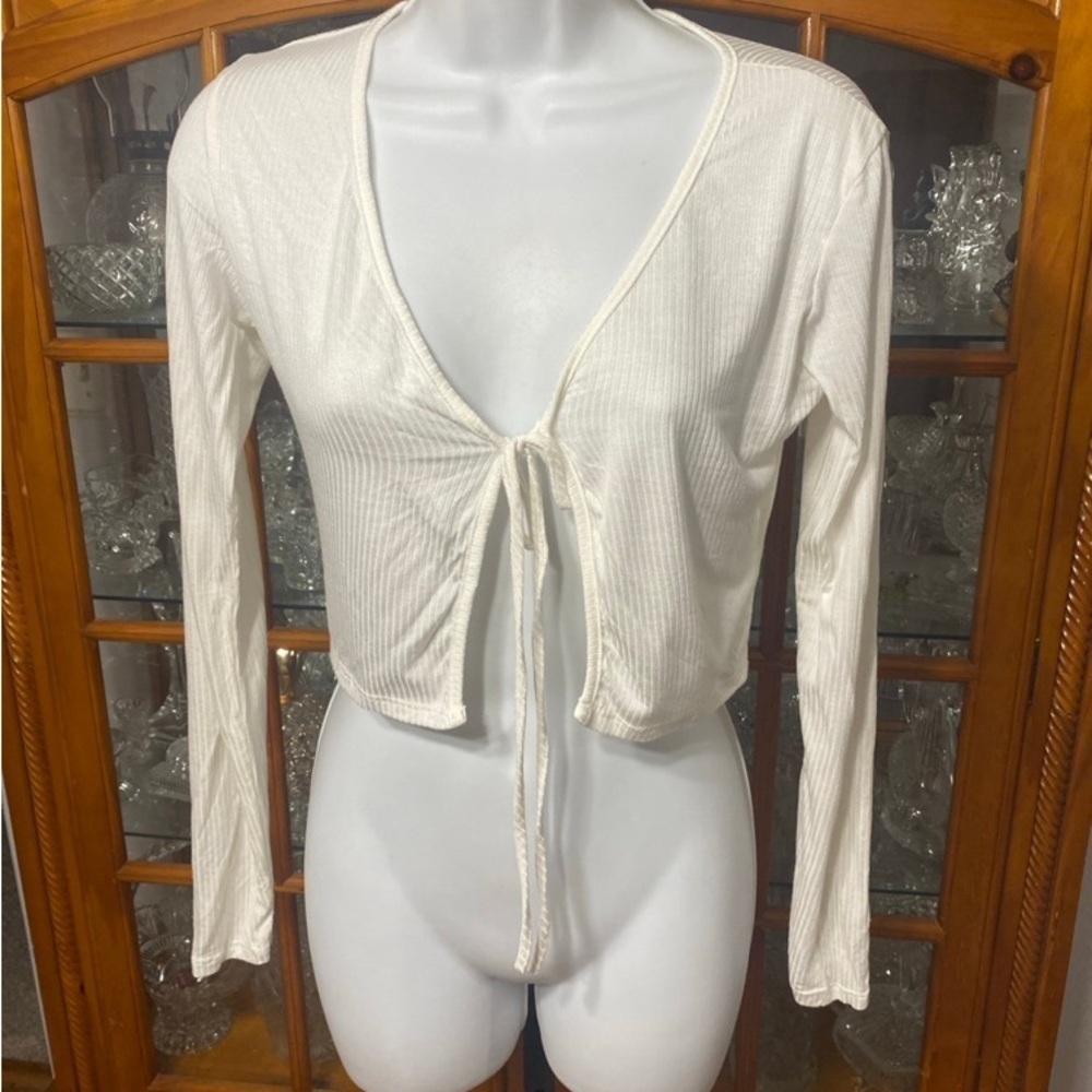 Fashion Nova White Keep Them Tied Up Top NWT size S - Picture 4 of 9